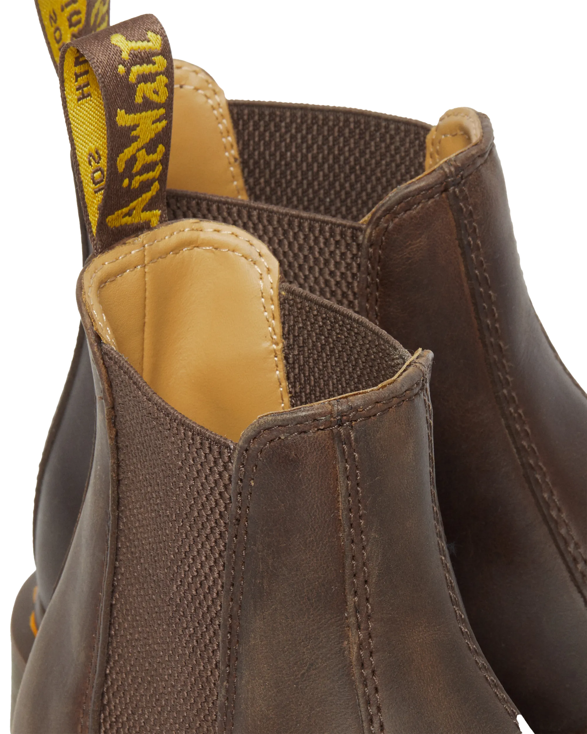 2976 Yellow Stitch Crazy Horse Chelsea Boot in Dunkelbraun