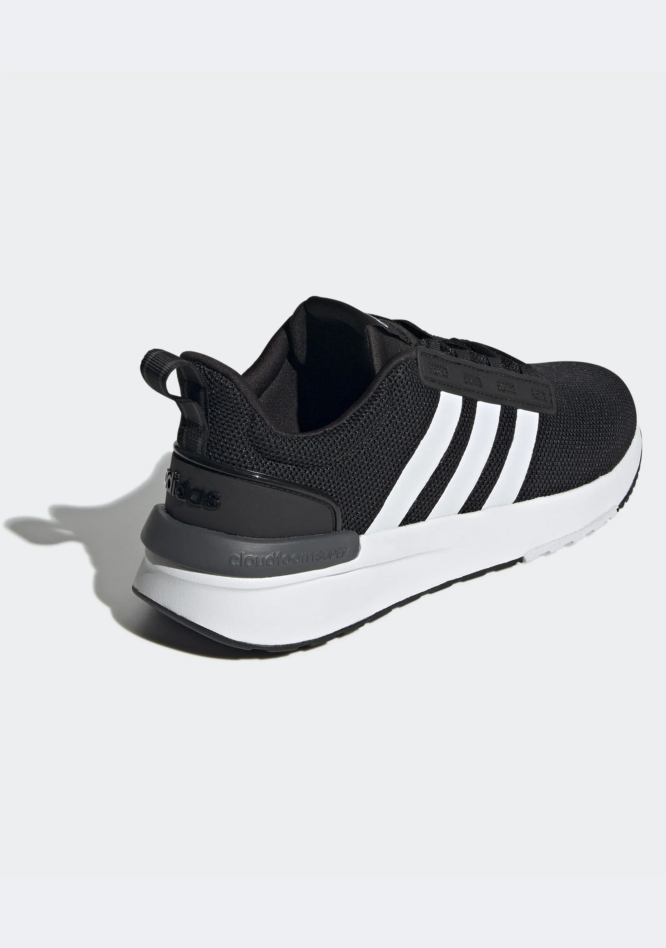 Adidas Herren Racer TR 21