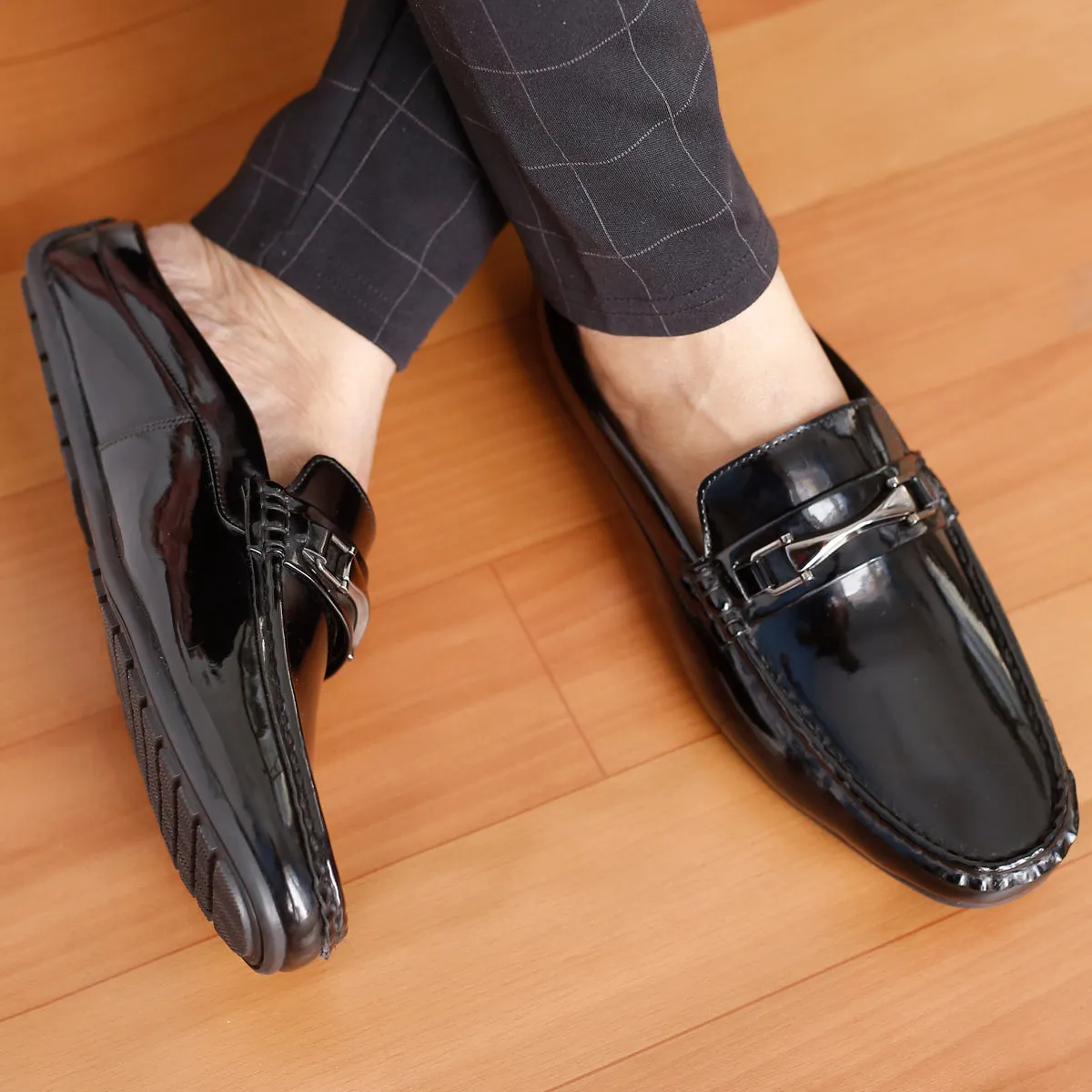 Bacca Bucci JAMBOREE Mode-Mules/Clogs/Rückenlose Loafers für Party/Reisen/Büro - Glänzend Schwarz