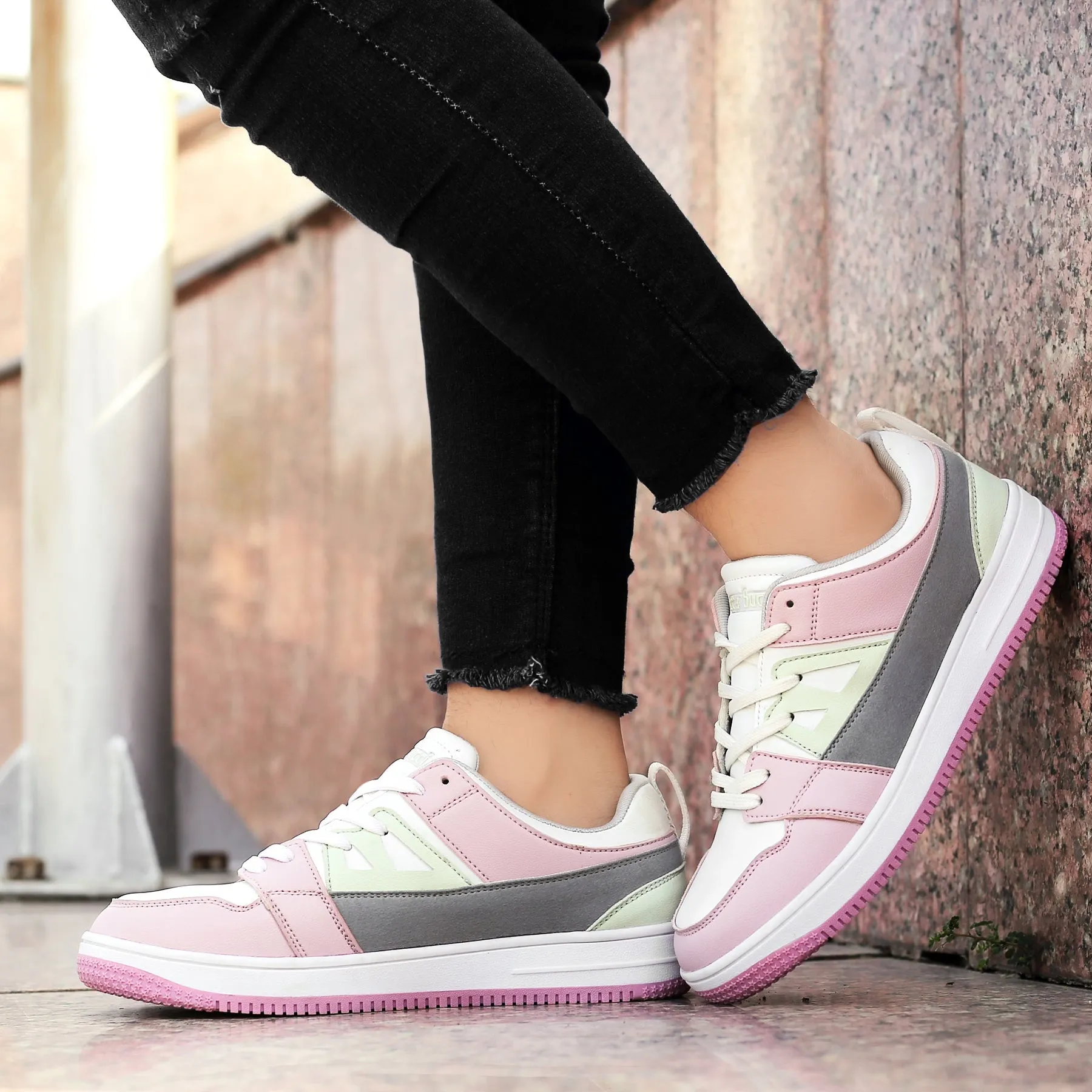 Bacca Bucci SERENITY Low Top Flachsohlen-Mode-Damensneaker