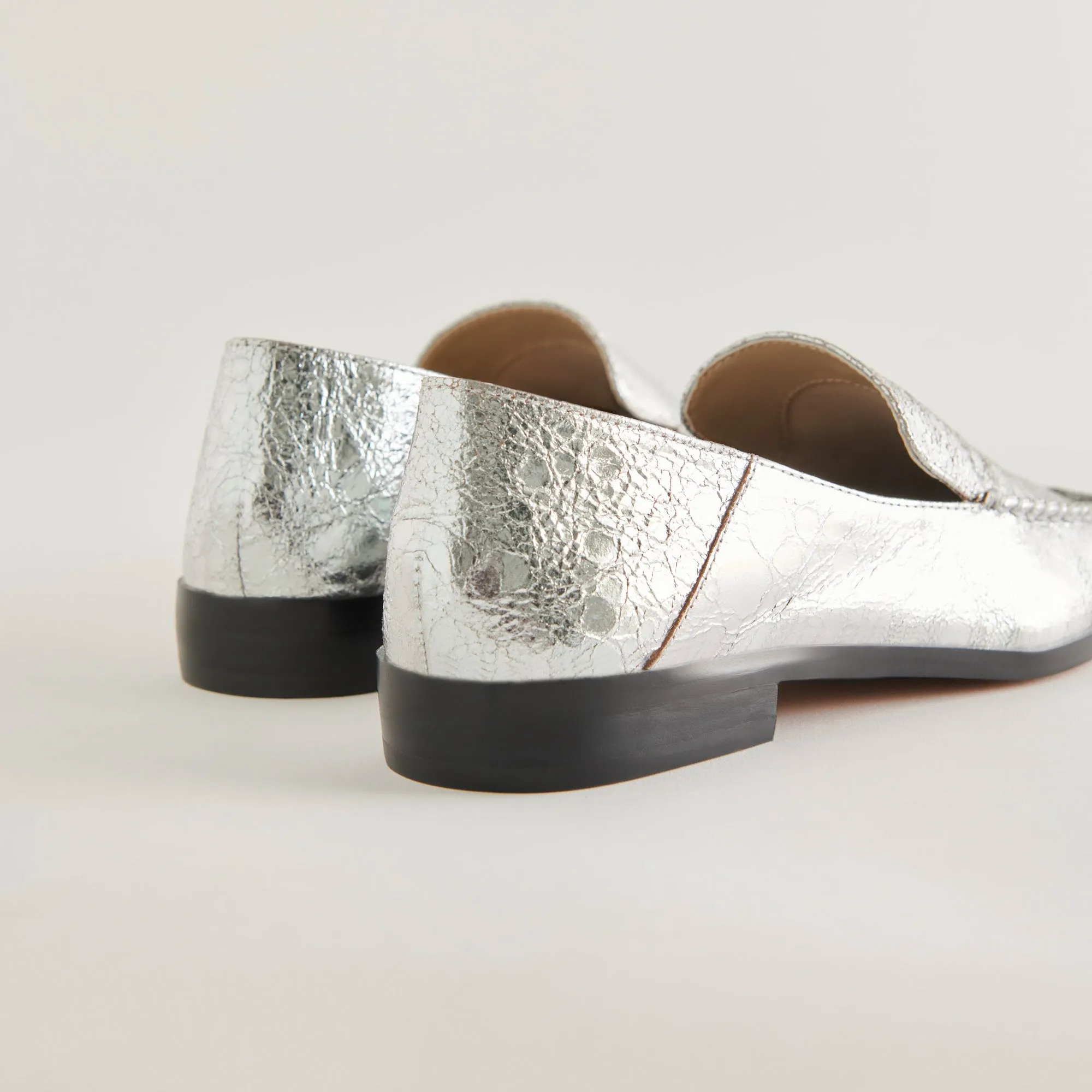 BENY FLATS SILBER ANTIKE LEDEROPTIK
