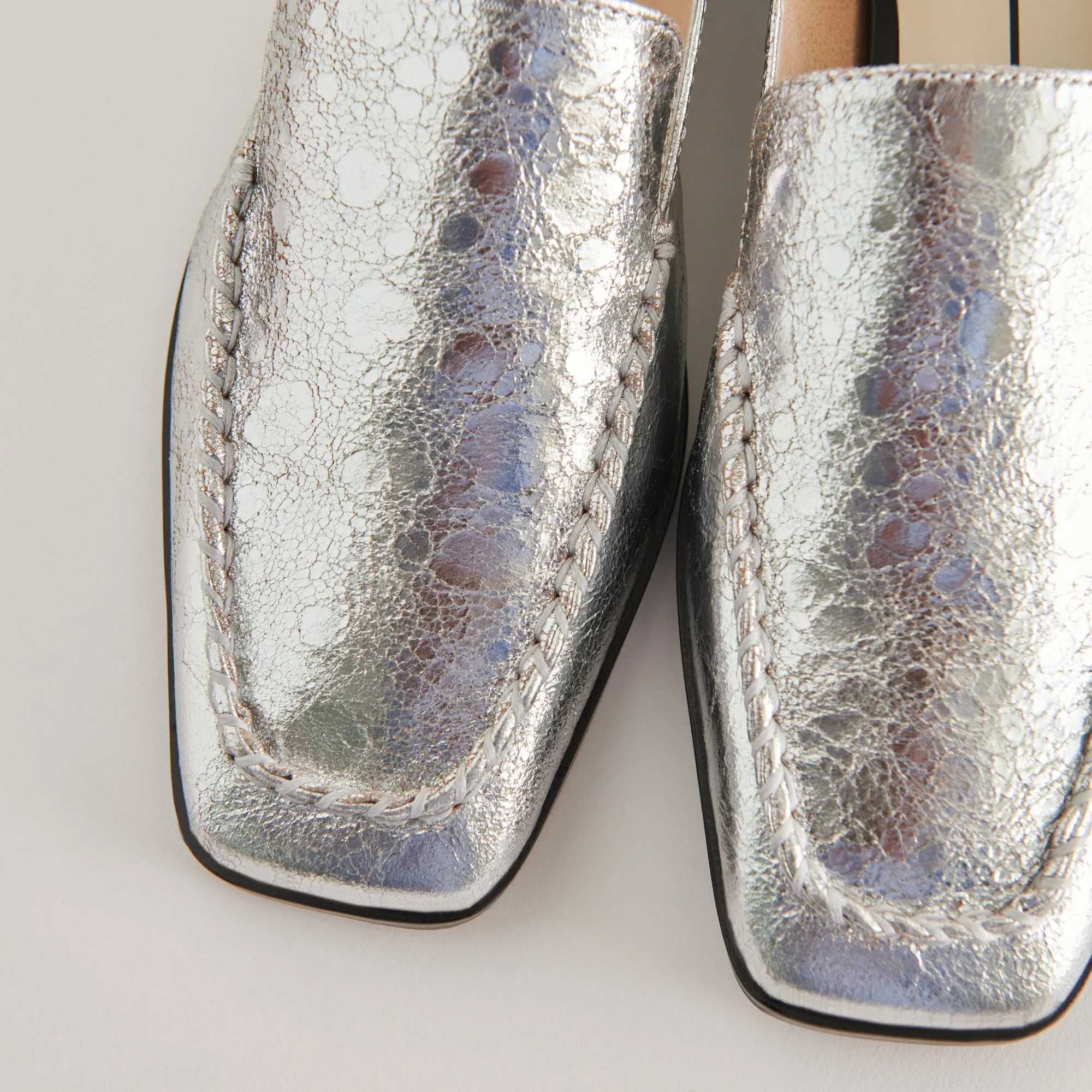 BENY FLATS SILBER ANTIKE LEDEROPTIK