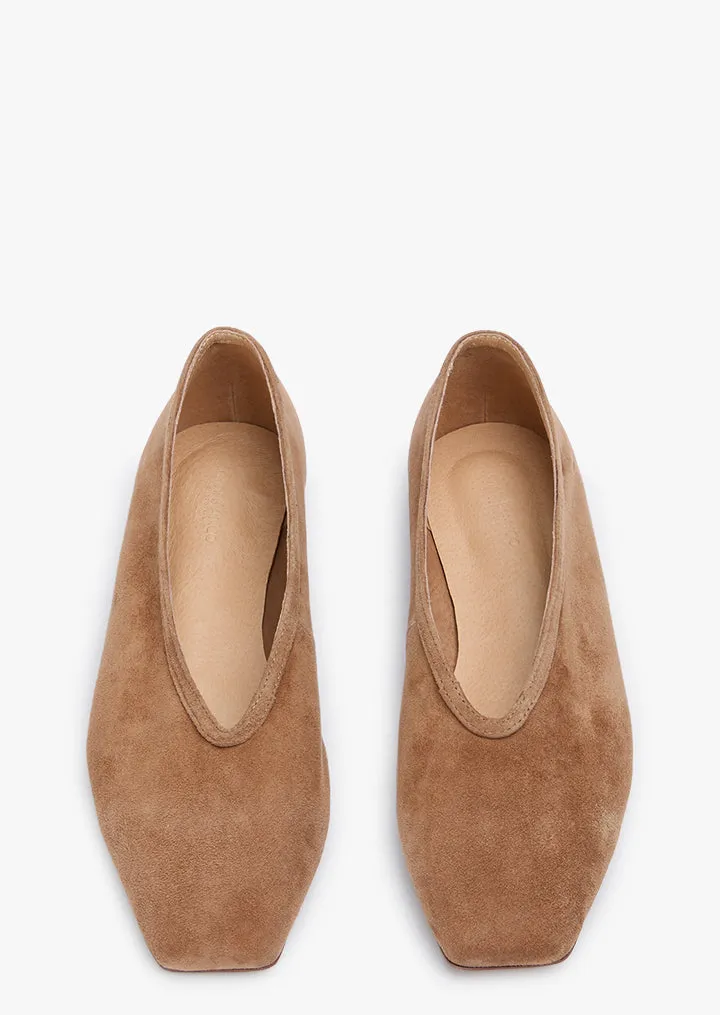 Bianca Wildleder in Taupe