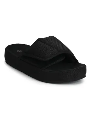 Schwarze Breite Riemchen-Slip-On Flats