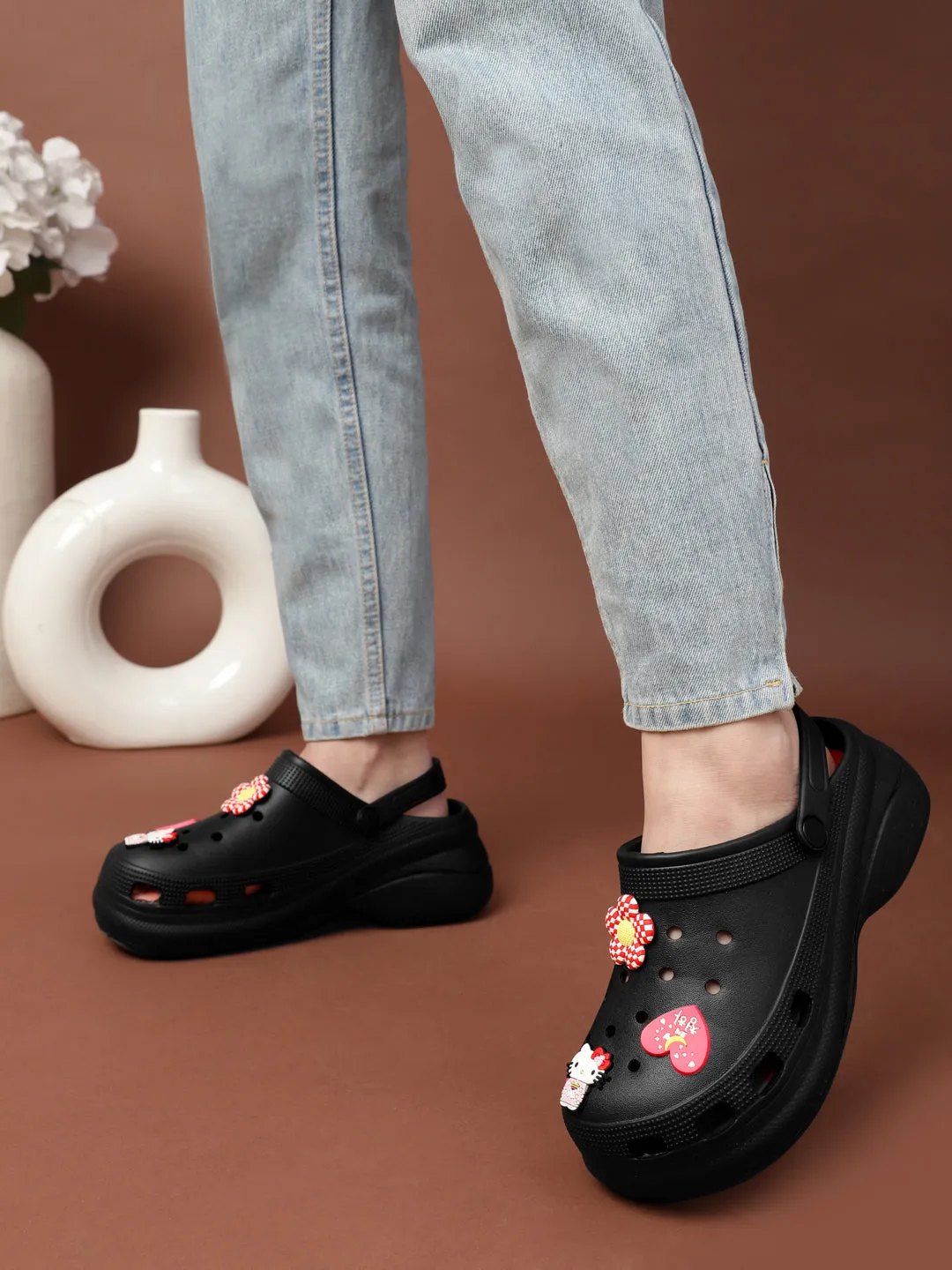 Schwarze stylische Schlupf-Clogs für Damen (TC-LCLOG5-BLK)