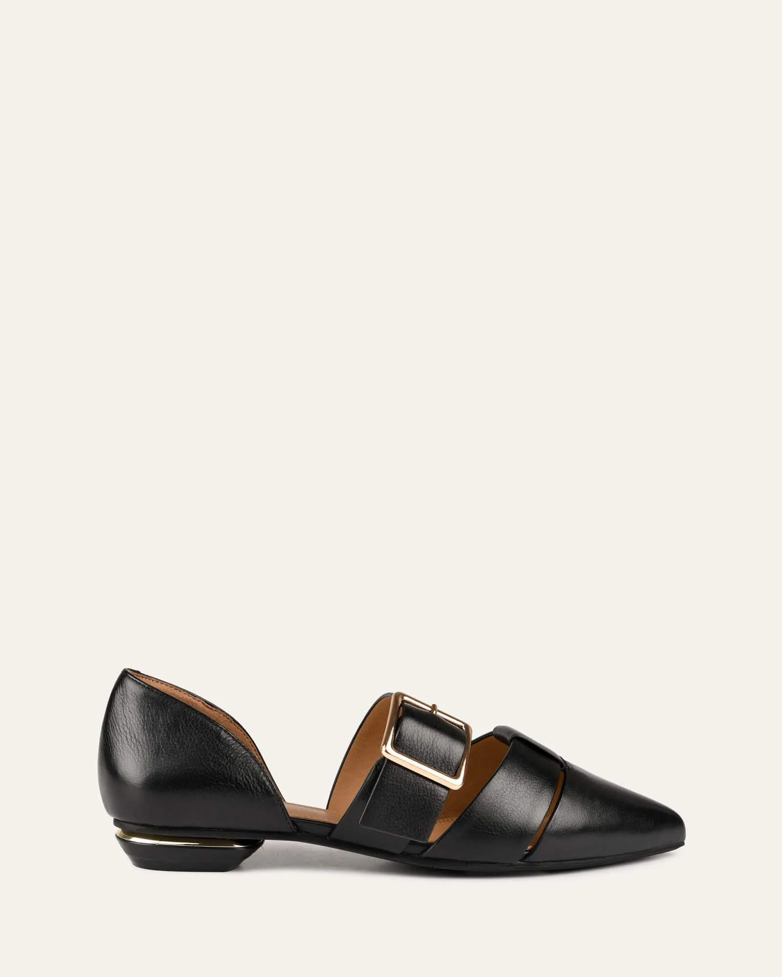 CARLA FLACHE SCHUHE AUS SCHWARZEM LEDER