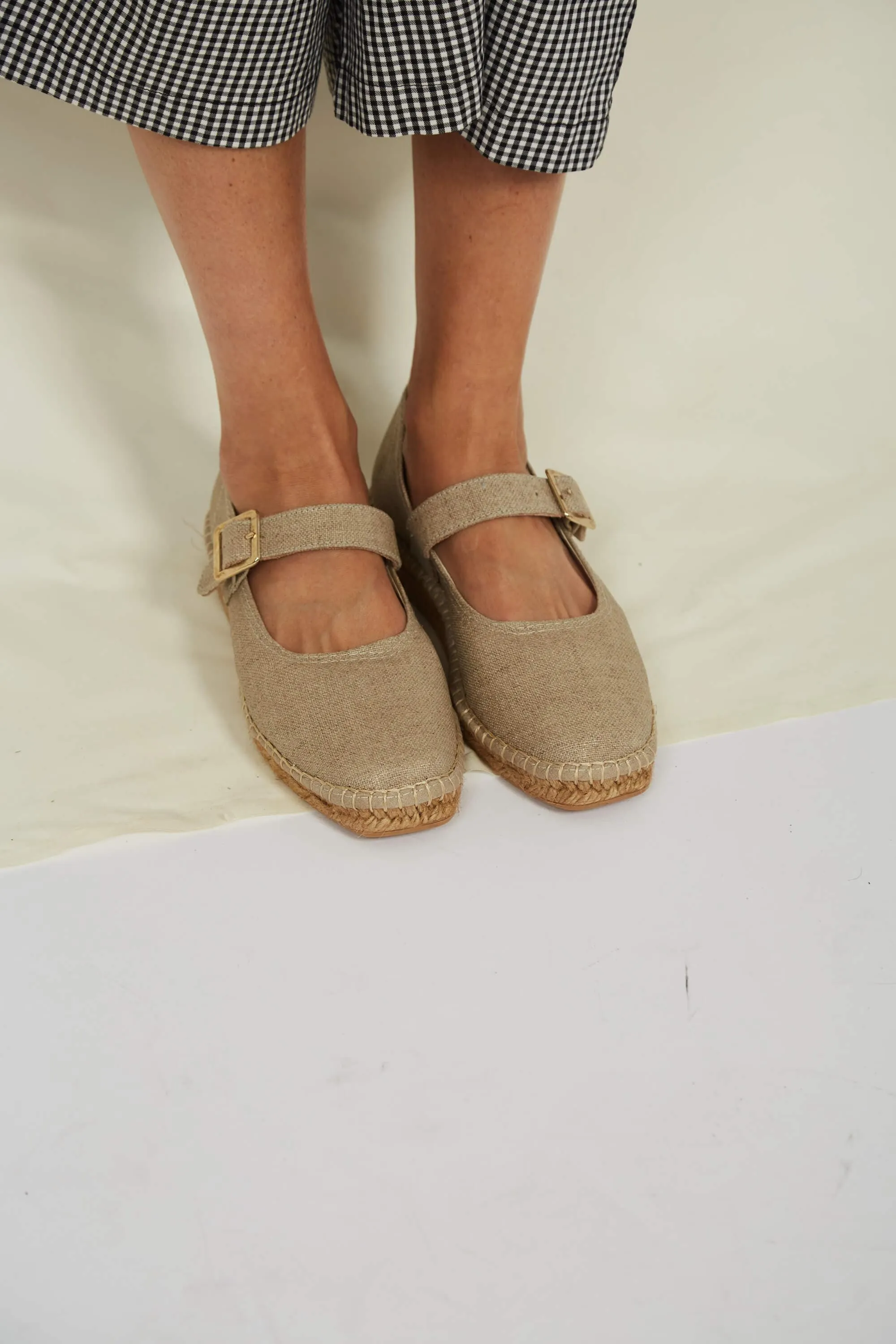 Chinchon Vegane Eco-Suede & Jute Flats | Natürliches Leinen