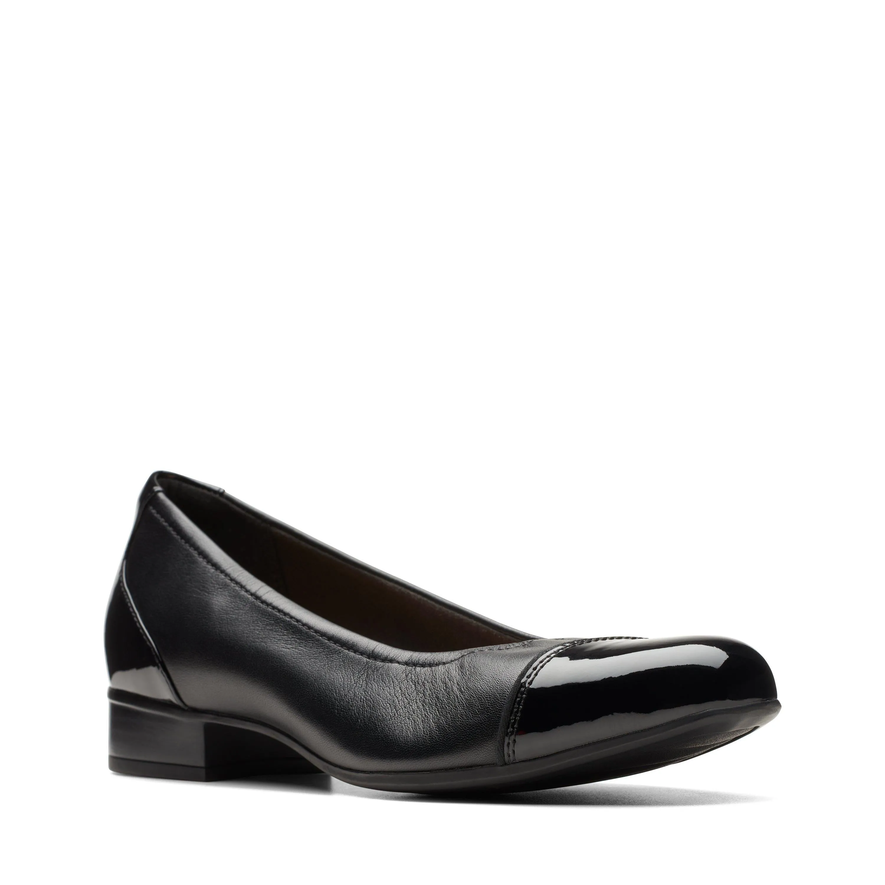 Clarks Juliet Step in schwarzem Leder