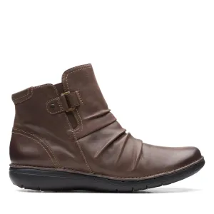 Clarks Un Loop Top in braunem Leder