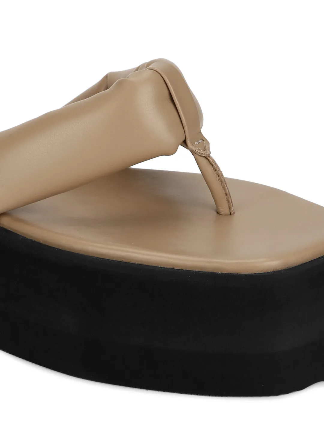 Creme PU Flip-Flop Plateaus (TC-ST-1196-CRM)