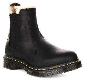 Dr. Martens 2976 Leonore Schuhe mit schwarzem Pelzfutter