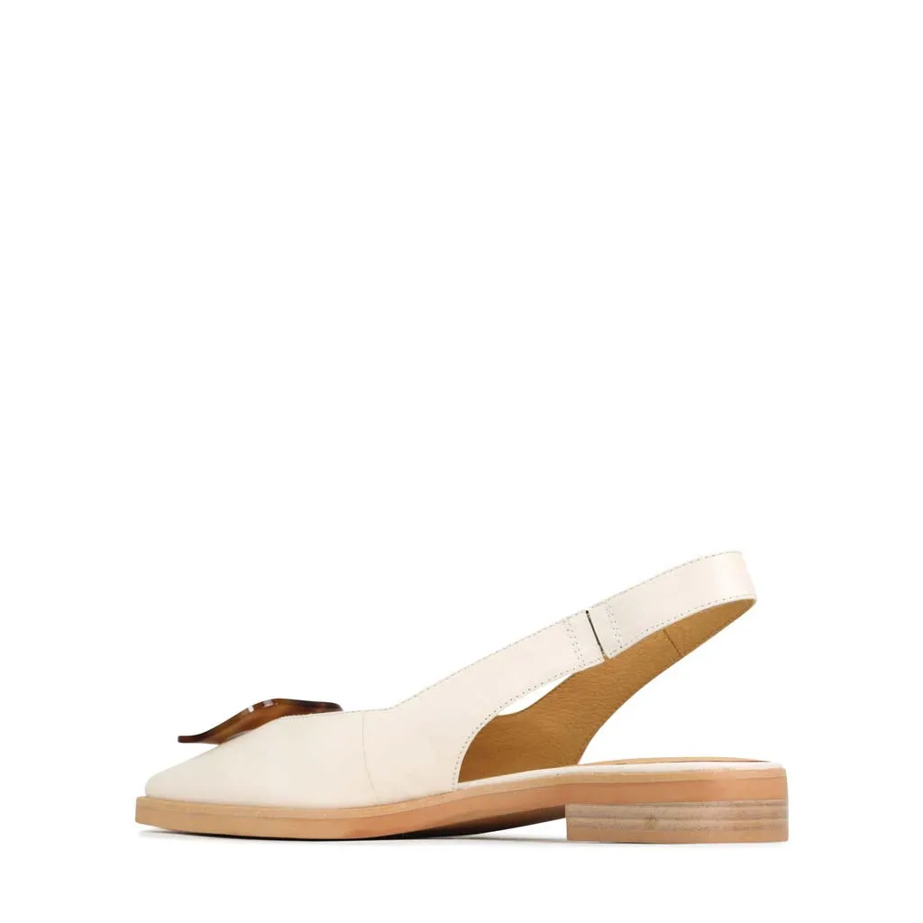 ESSY LEDER-SLINGBACK-FLATS