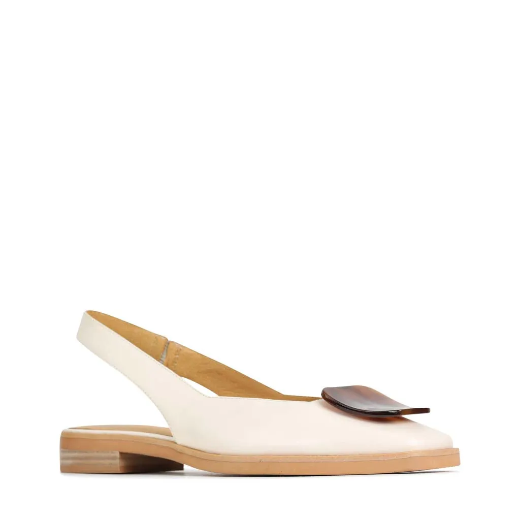ESSY LEDER-SLINGBACK-FLATS