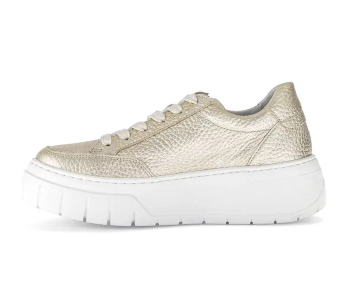 Gabor Gold Metallic Trainer mit dicker Sohle