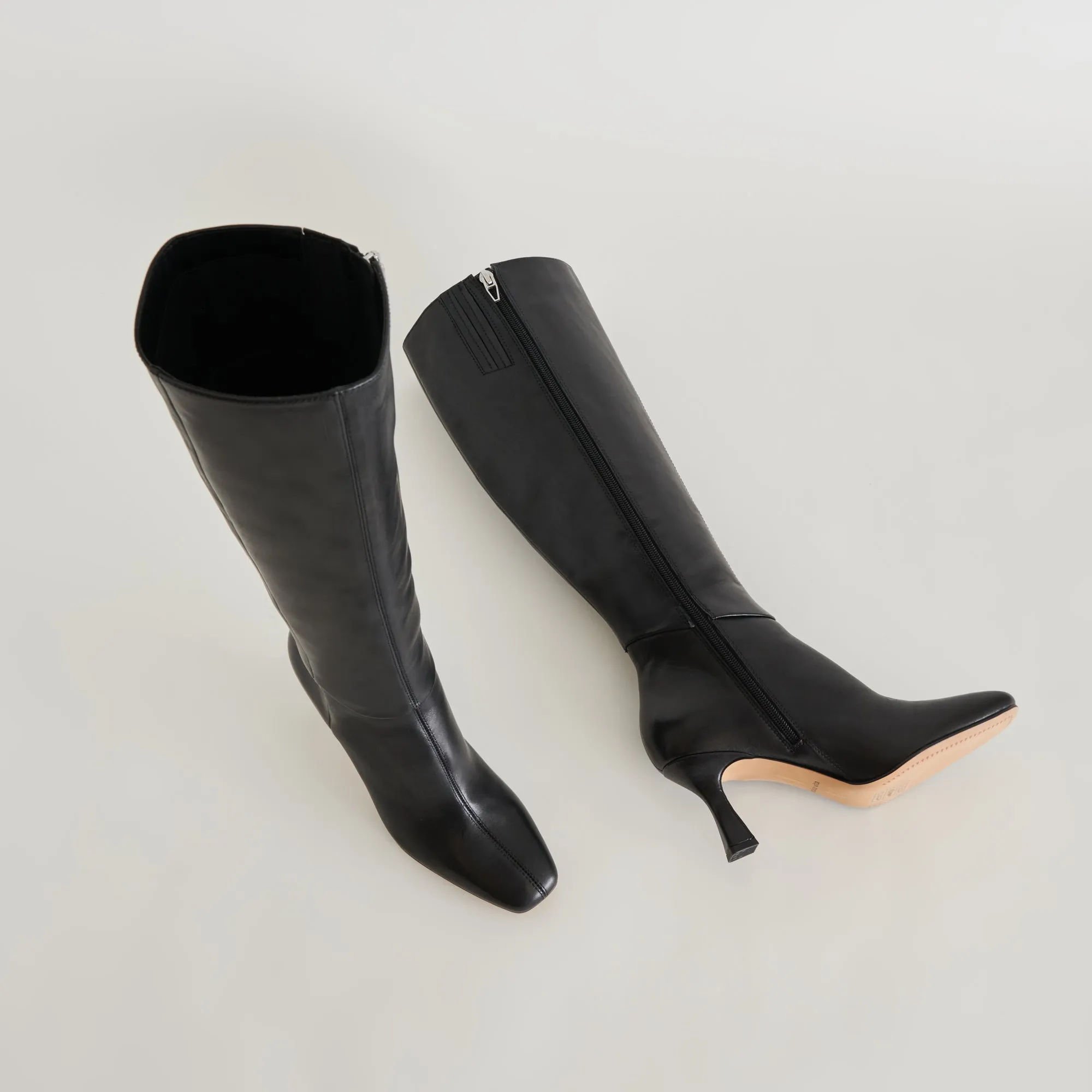 GYRA STIEFEL AUS SCHWARZEM LEDER
