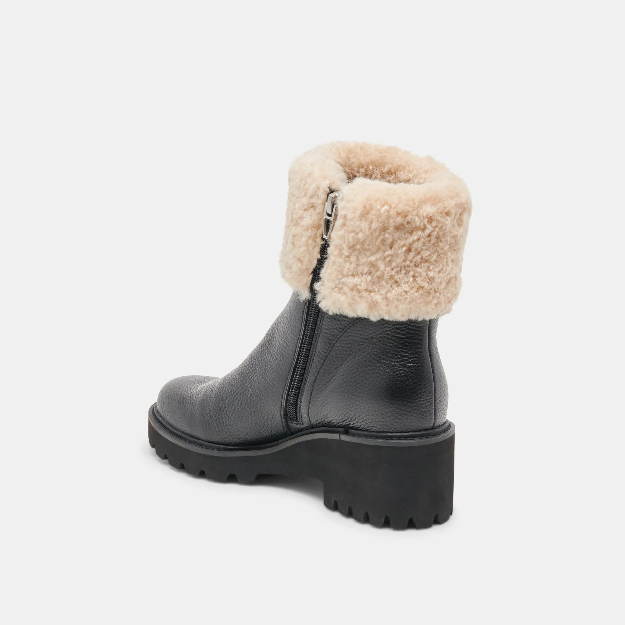 HUG H2O STIEFEL AUS SCHWARZEM LEDER