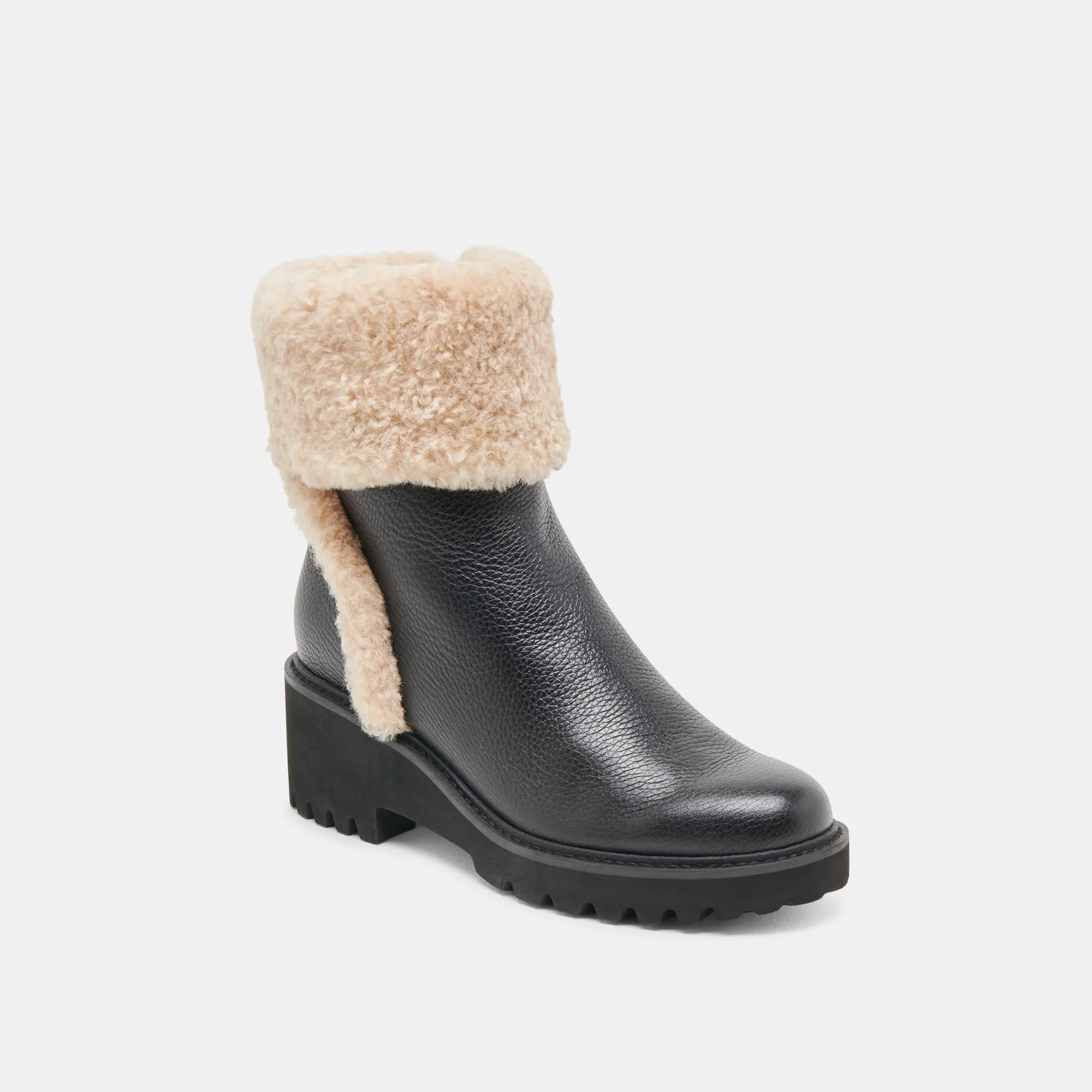 HUG H2O STIEFEL AUS SCHWARZEM LEDER