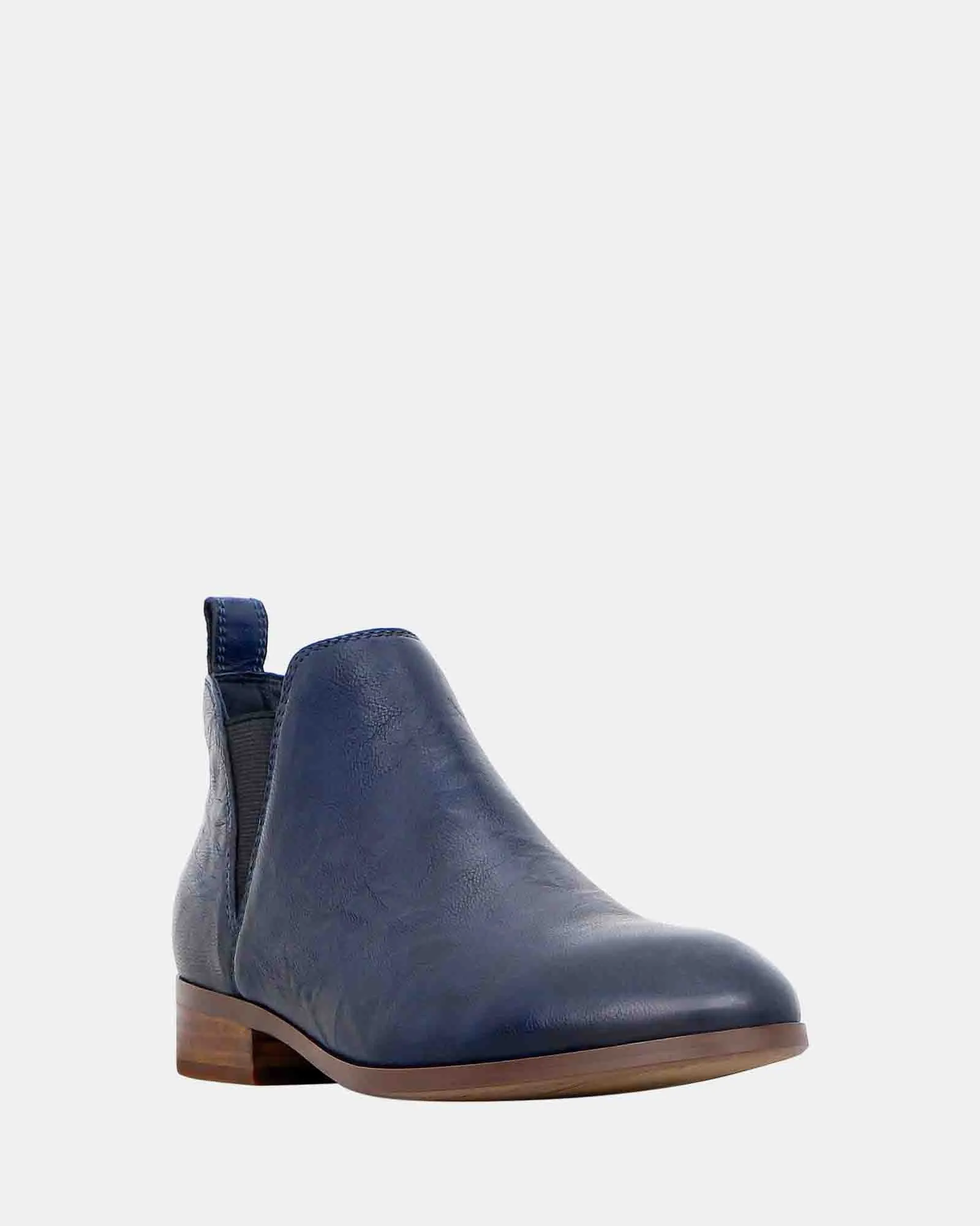 Larena Marineblau