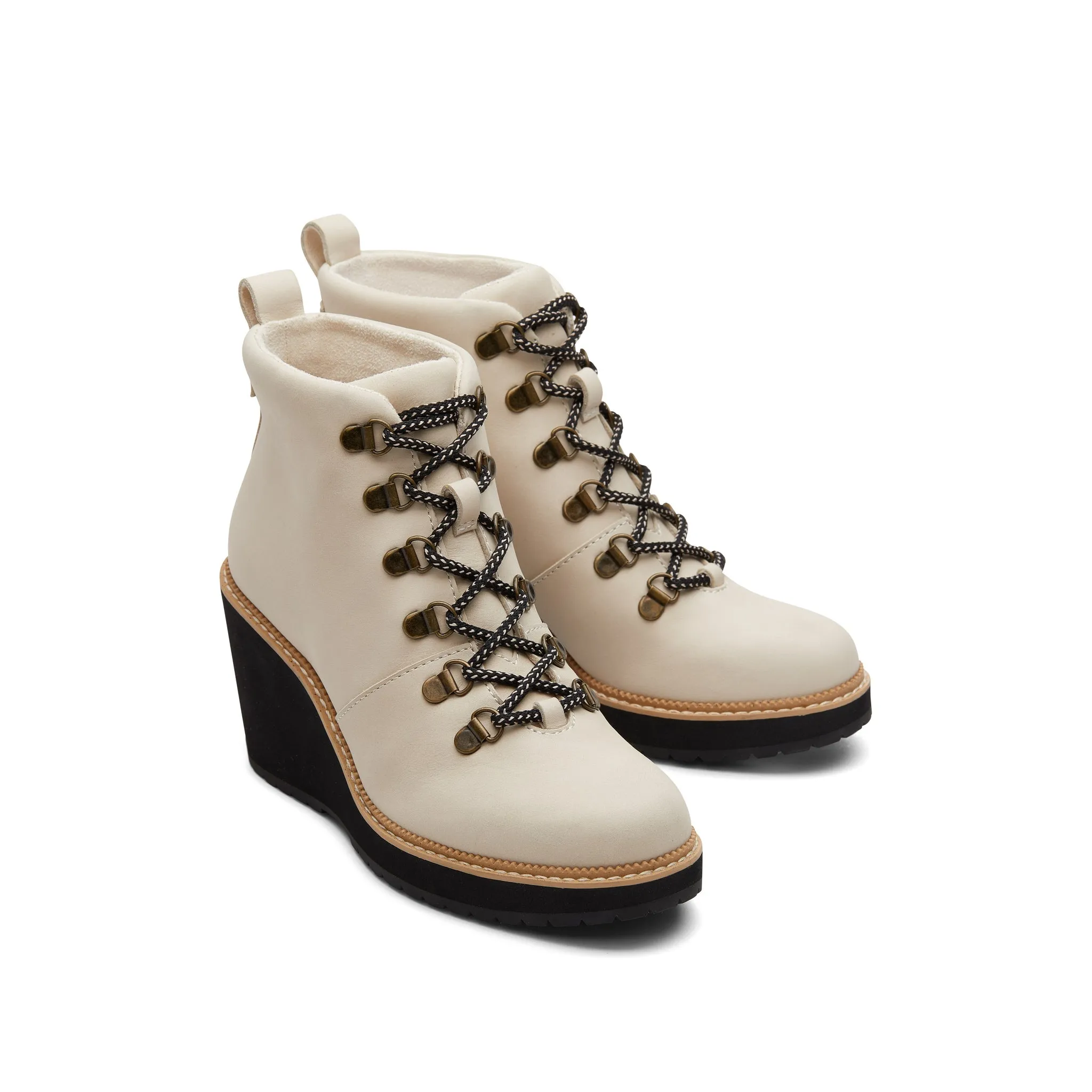 Melrose Beige wasserfester Schnürstiefel mit Keilabsatz