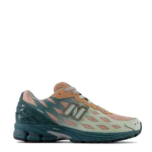 New Balance 1906W Trainer in Neu Fichte / Hell Spatz / Natur Minze