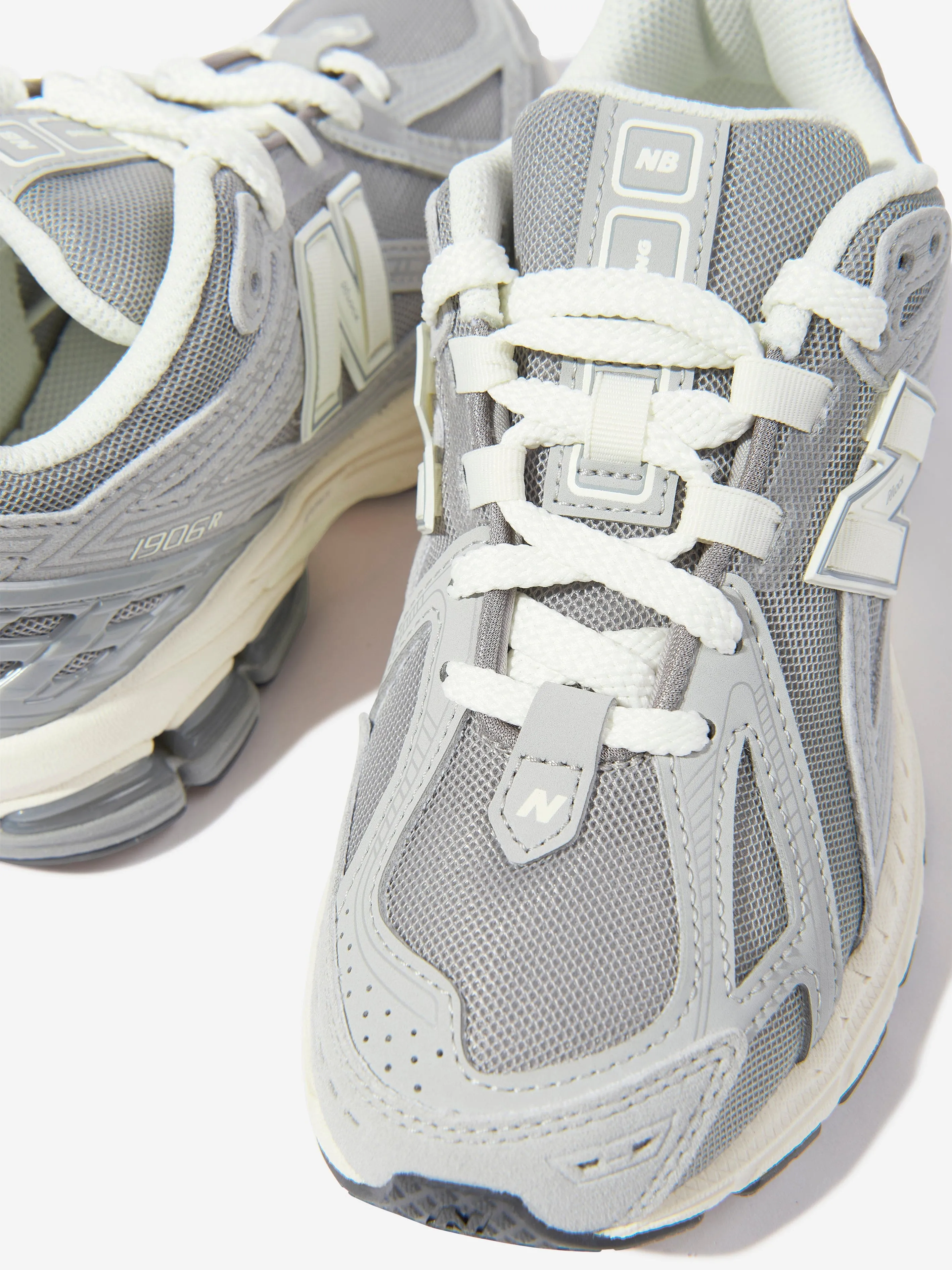 New Balance Kids 1906 Turnschuhe in Grau