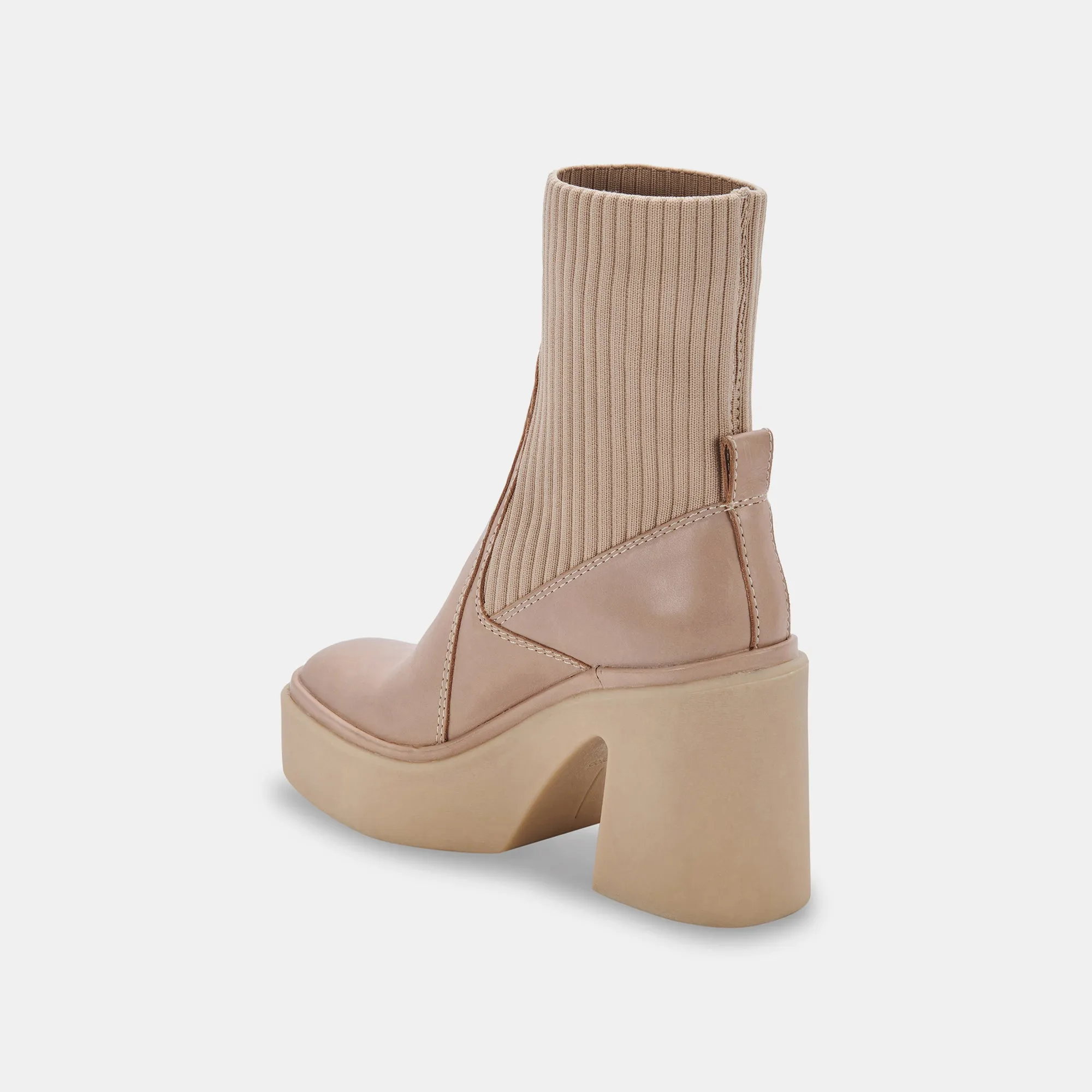 ODINA STIEFEL IN TAUPFARBENEM LEDER