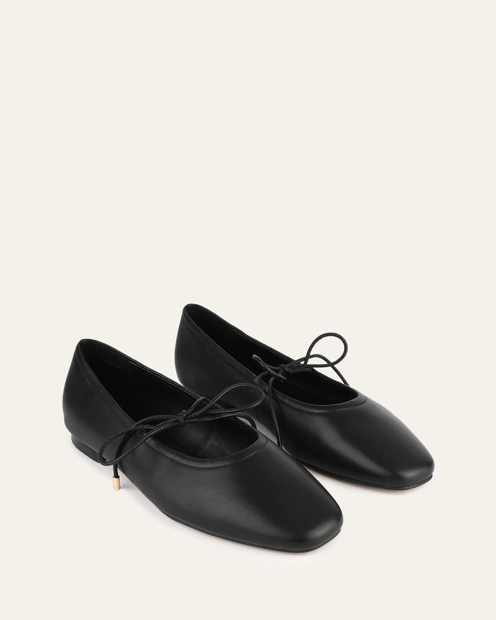 PETAL CASUAL FLATS SCHWARZES LEDER