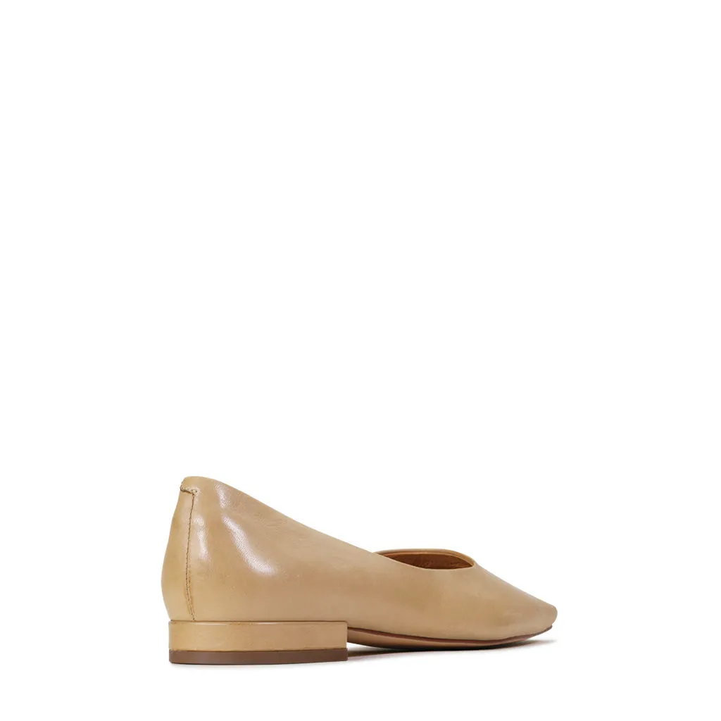 ROCHEL LEDERBALLERINAS