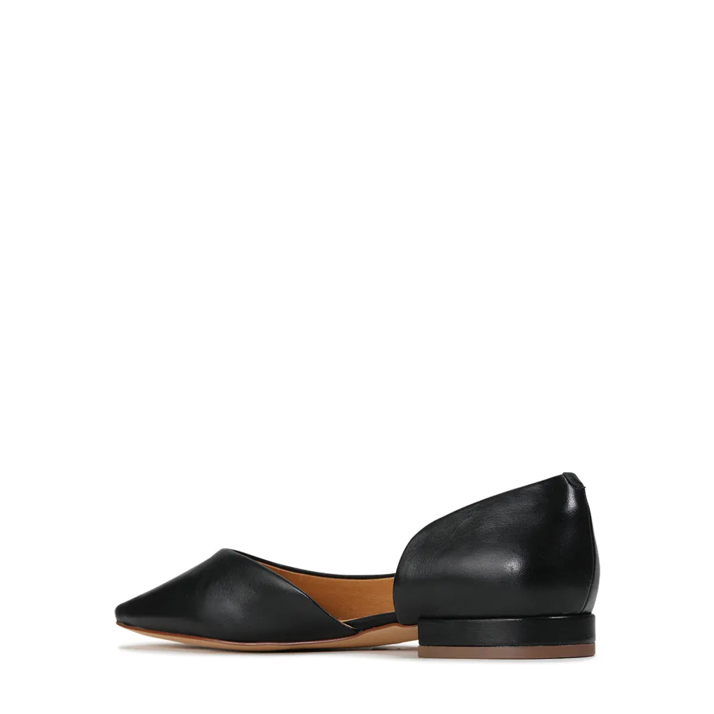 ROCHEL LEDERBALLERINAS