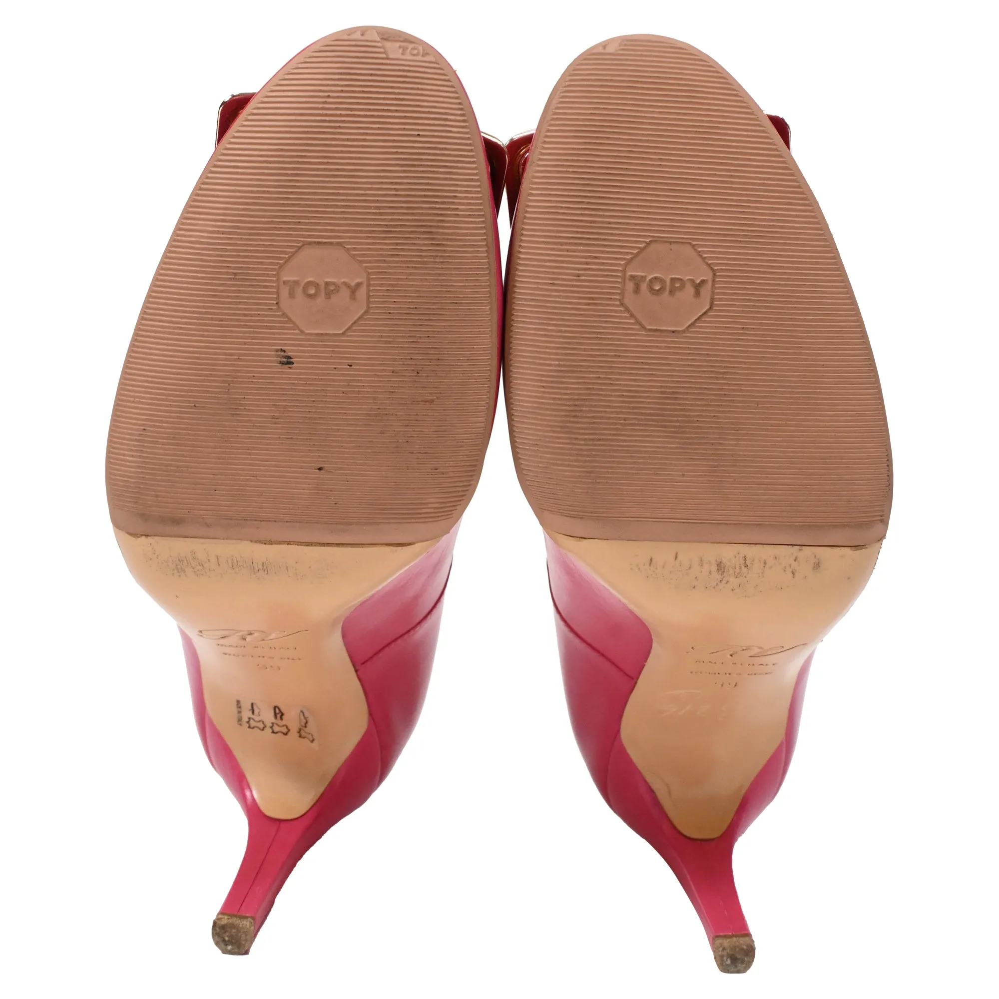 Roger Vivier Pumps mit Trompeten-Schnallen-Detail in Rosa Kalbsleder_Roger-Vivier