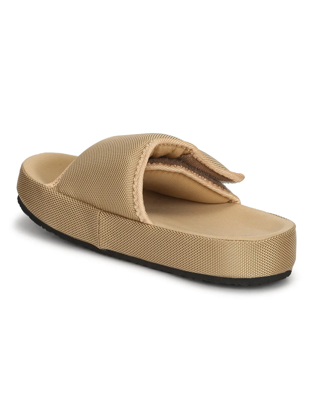 Sandfarbene Breitriemen-Slip-On-Flats