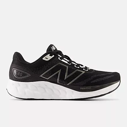 Schuhe New Balance Damen 680 V8