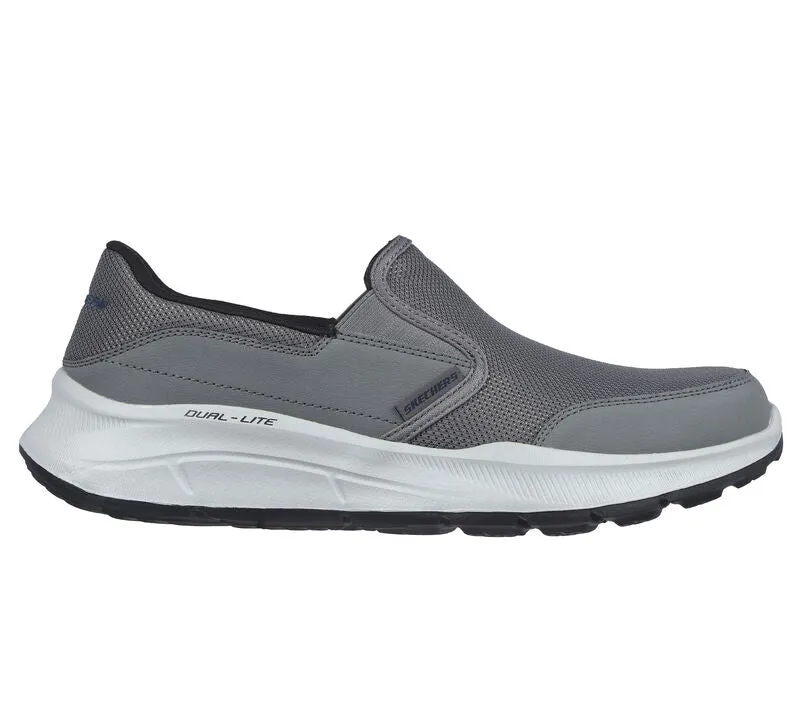 Skechers Herrenschuhe Relaxed Fit: Equalizer 5.0 - Langlebig