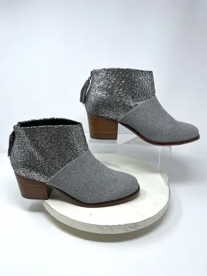 Toms Größe 11 W Graue & Silberne Strukturierte Stiefeletten NWOB
