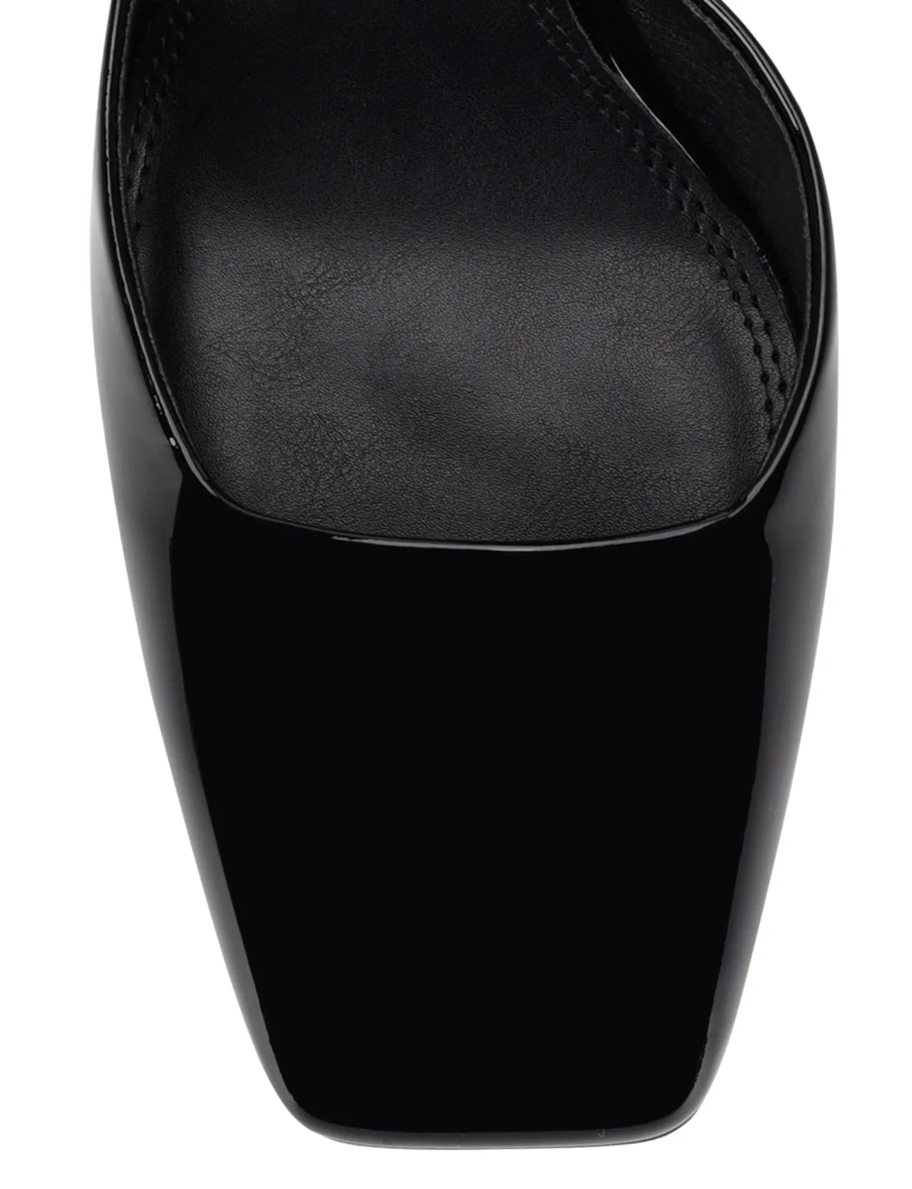 Travis geschlossene Blockabsatzpumps - Hochglanz-Leder in Schwarz