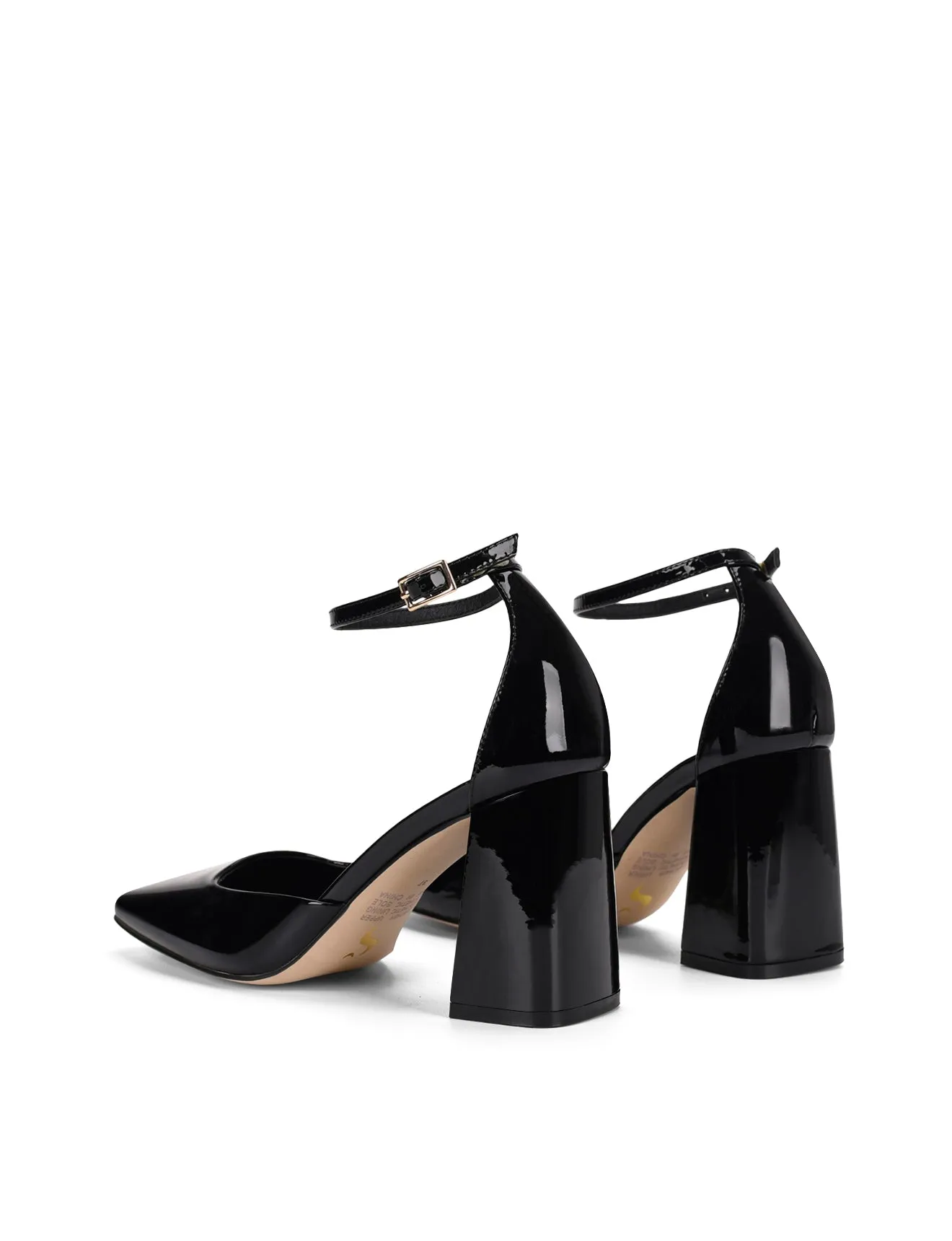 Travis geschlossene Blockabsatzpumps - Hochglanz-Leder in Schwarz