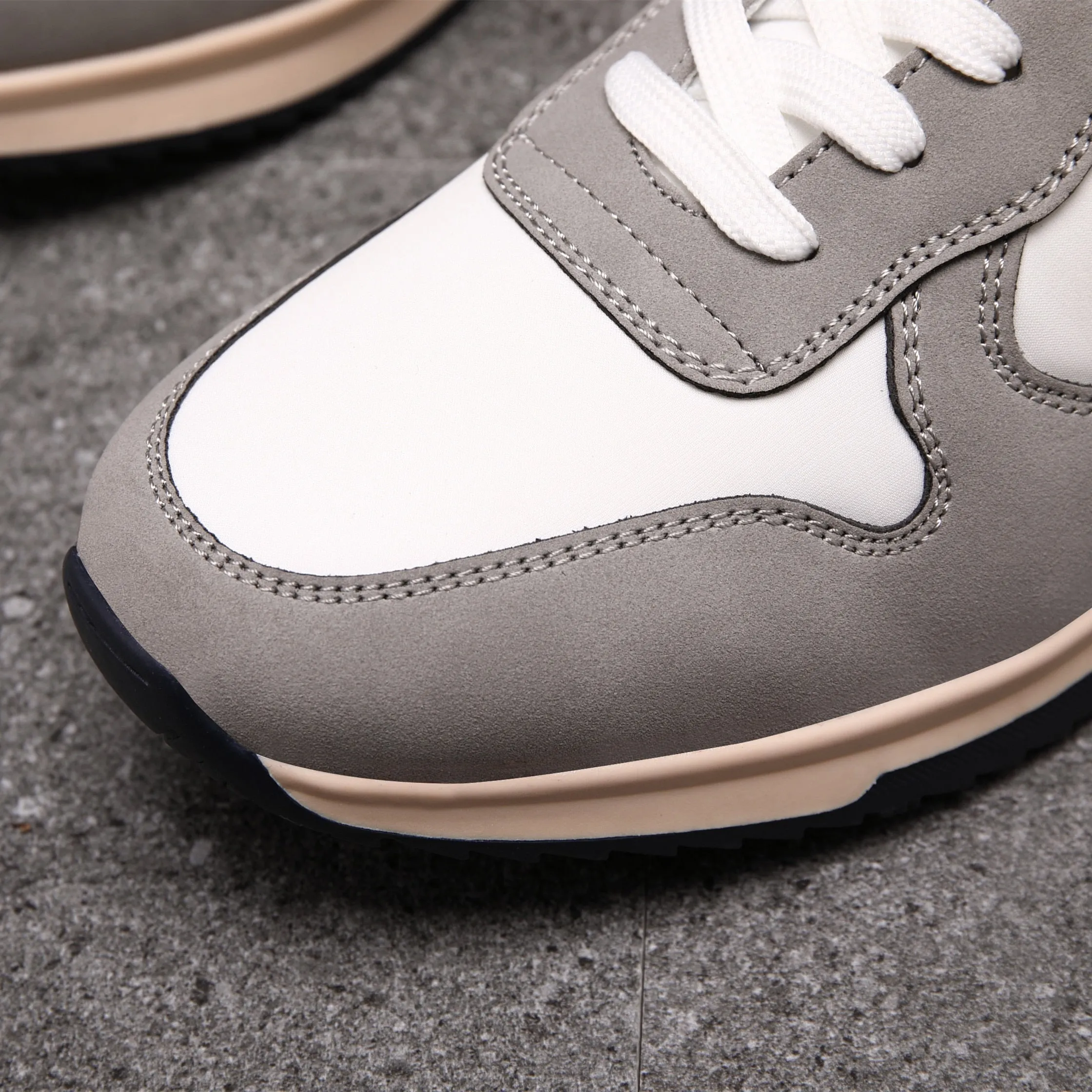 West Louis™ Leichte Sport-Laufschuhe